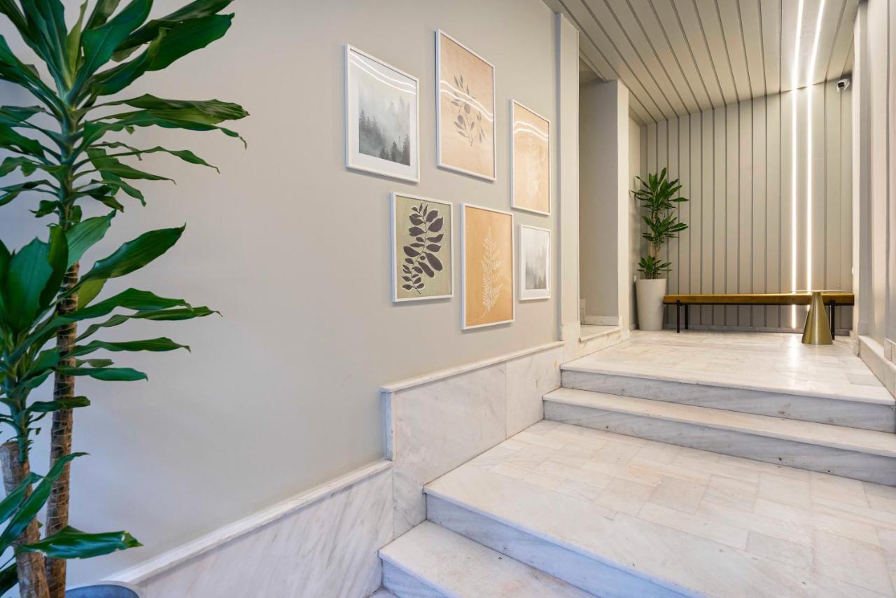 Yalarent Stunning Apartments At The Heart Of Athens Atenas Exterior foto